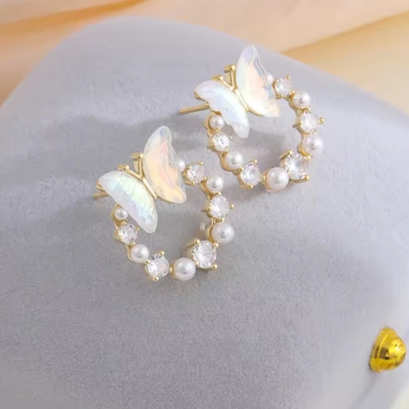 18k gold butterfly diamond earrings - Picture 6 of 6